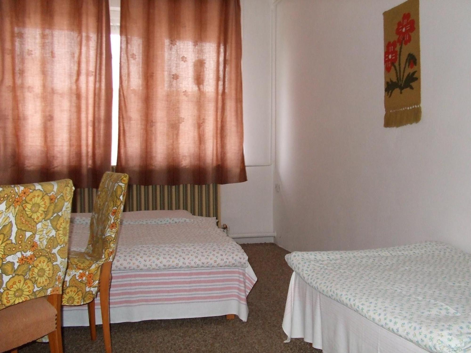 Napfeny Vendeghaz Apartment Mişcolţ Exterior foto