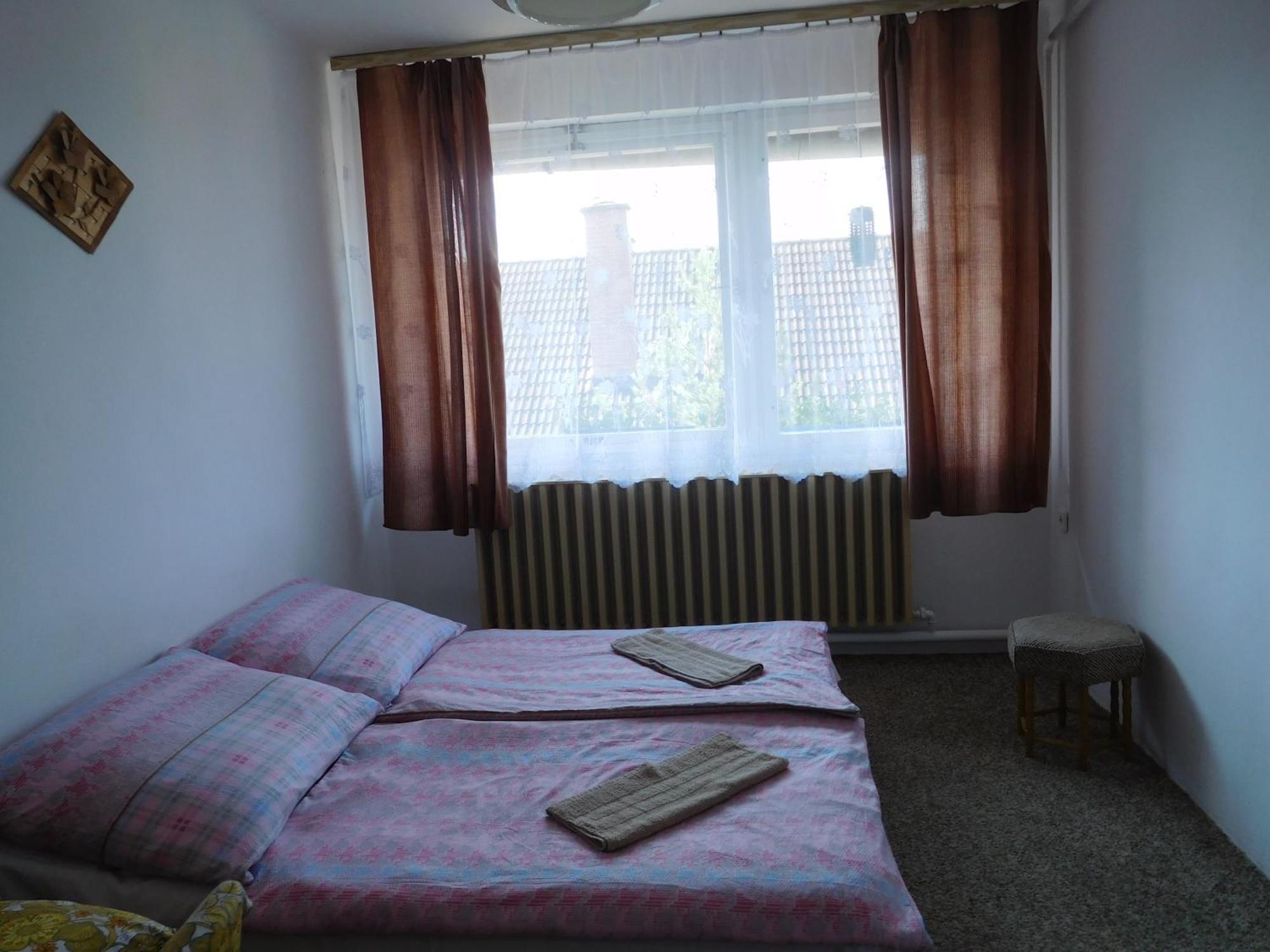 Napfeny Vendeghaz Apartment Mişcolţ Exterior foto